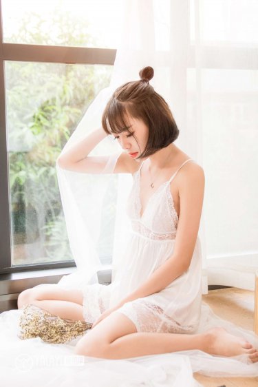 夹完腿里面为什么一跳一跳的